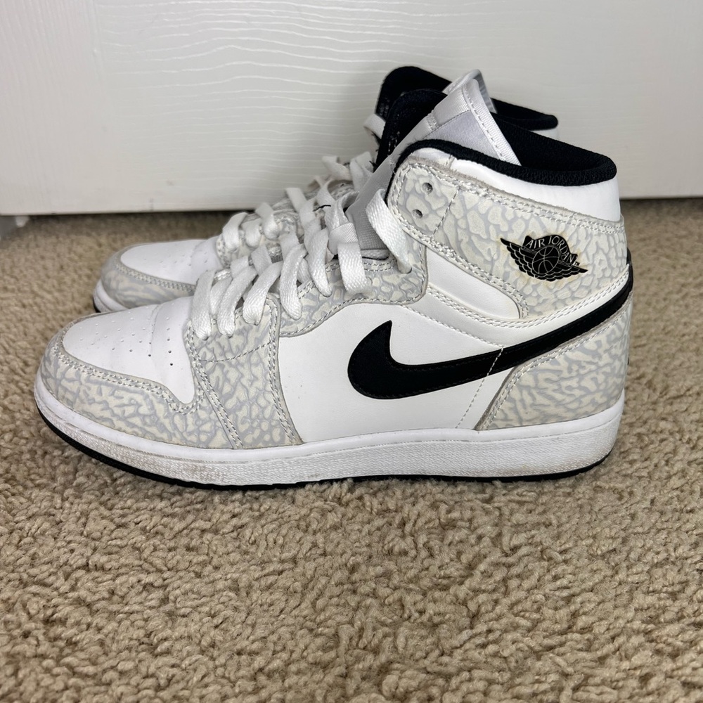 Nike Air Jordan Retro 1 Elephant print 838850-106 Size 7Y